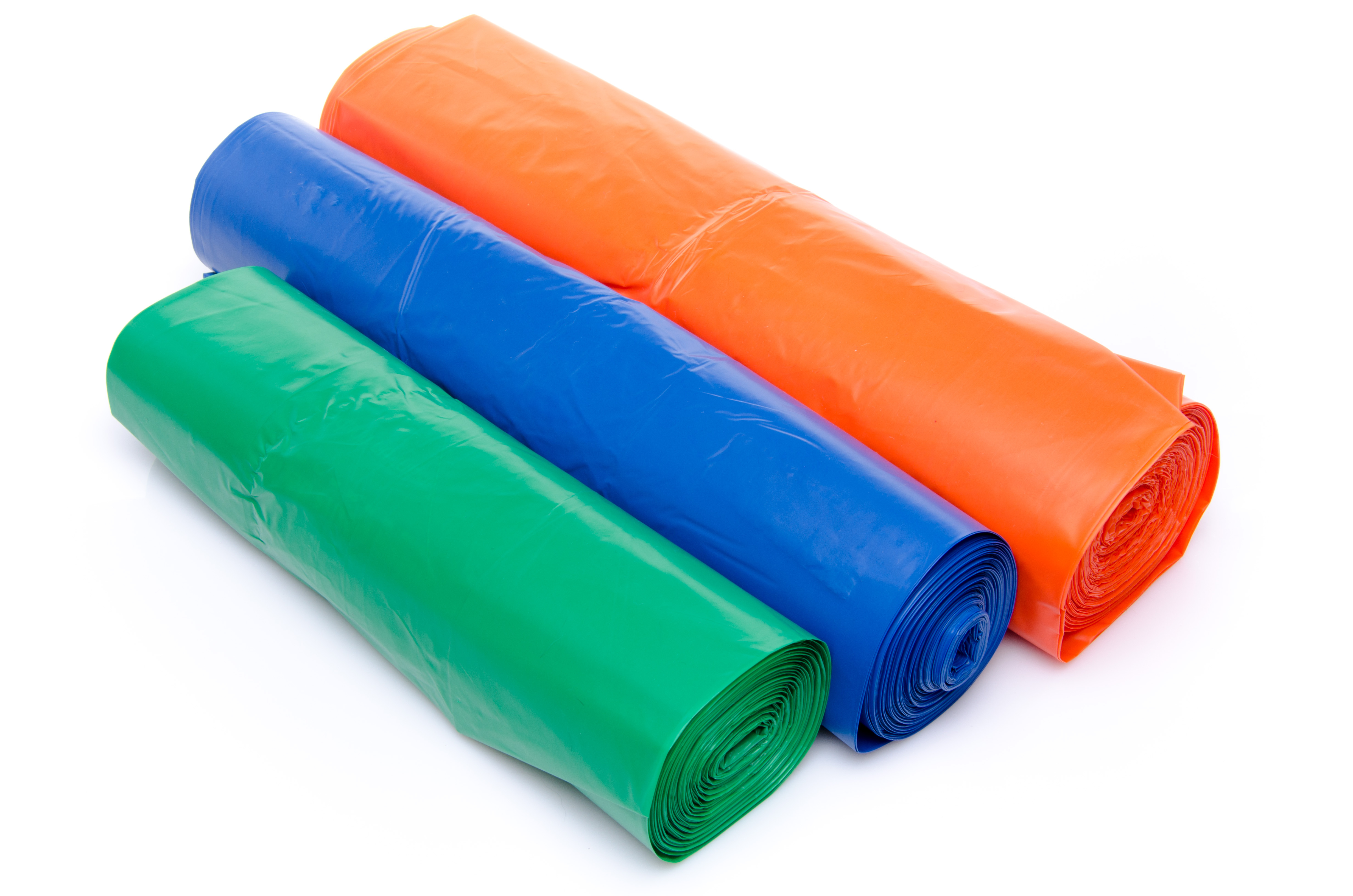 Trash bags in blue, orange and green Cache poubelle